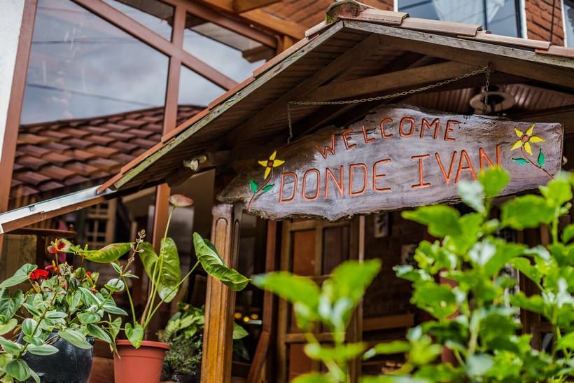 Hotel Donde Ivan Baños Exteriör bild